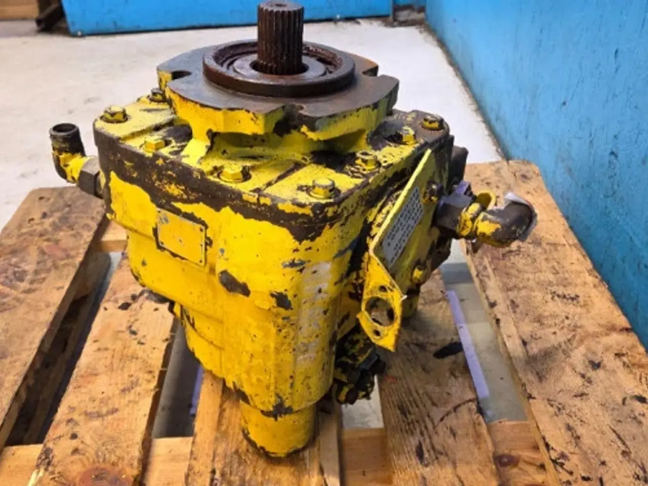 Billede 12 - New Holland 8080 Hydrostatpumpe 80391591
