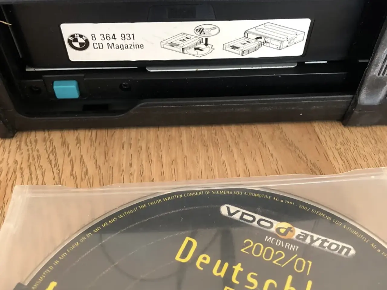 Billede 2 - Navigation,kassette og cd box til bmw e39