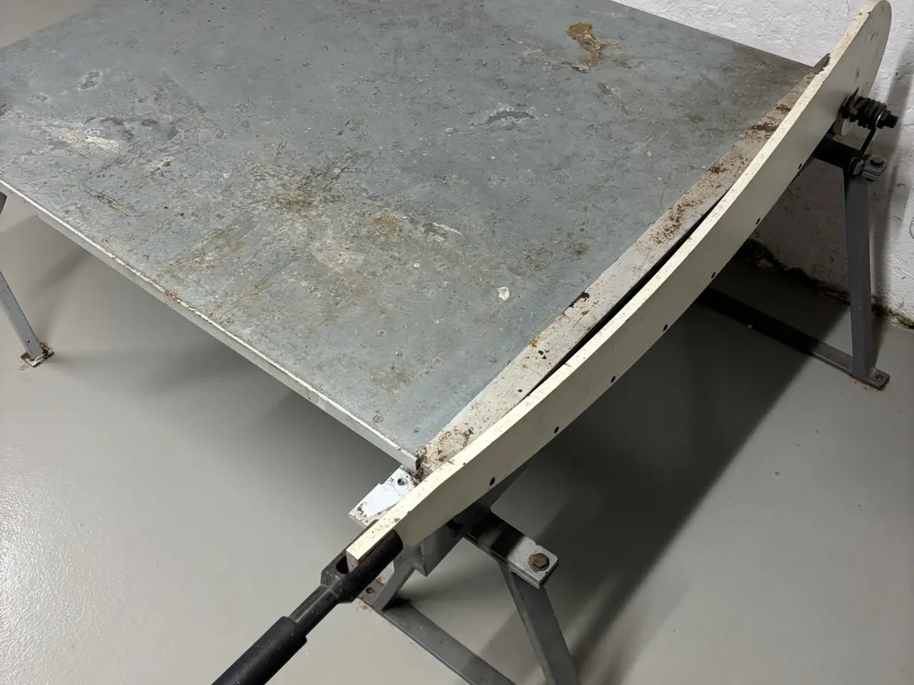 Billede 1 - Pladesaks med bord