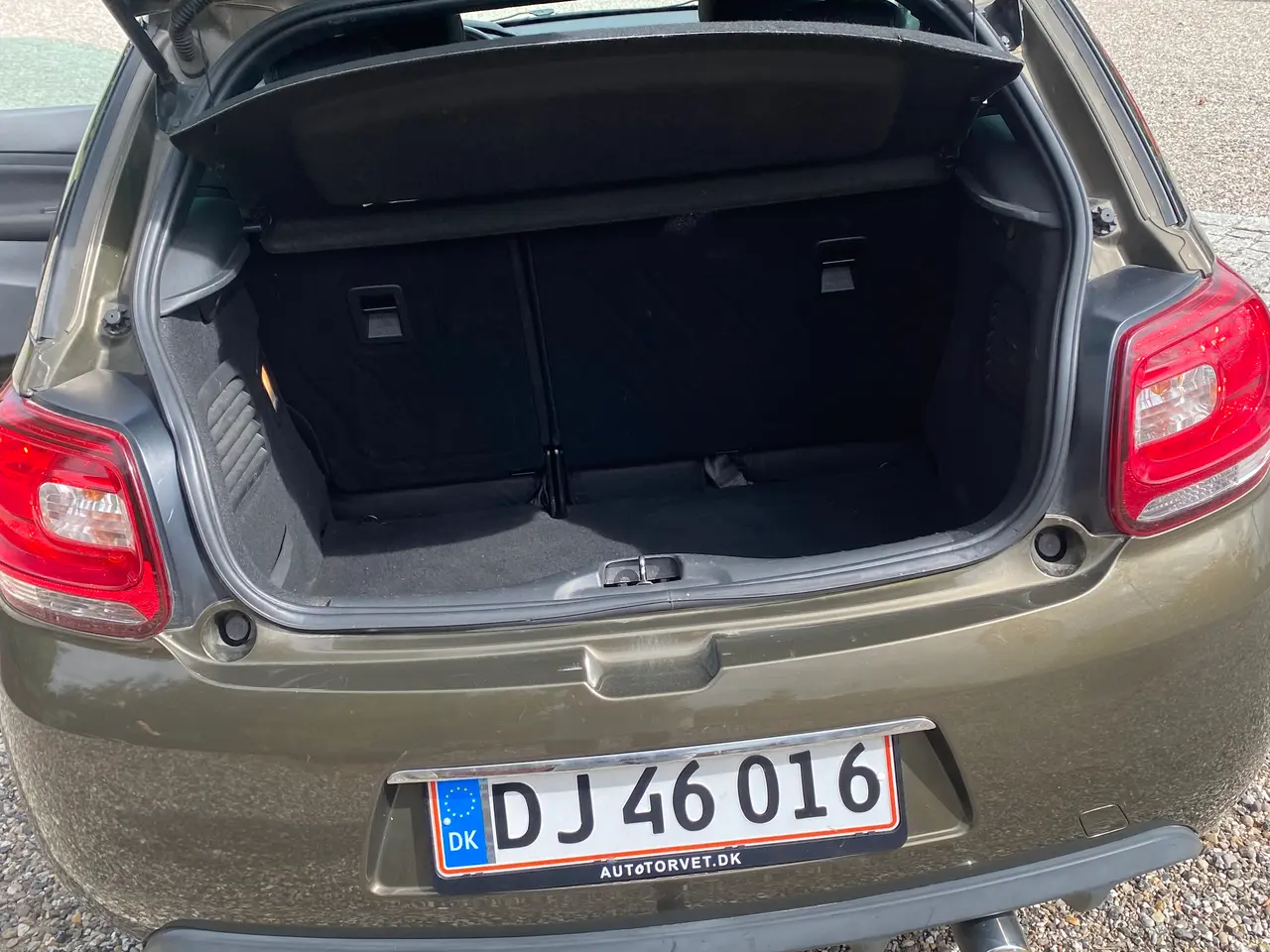 Billede 5 - Citroen DS 3 1,2 VTI Style 82 HK, årg 2014