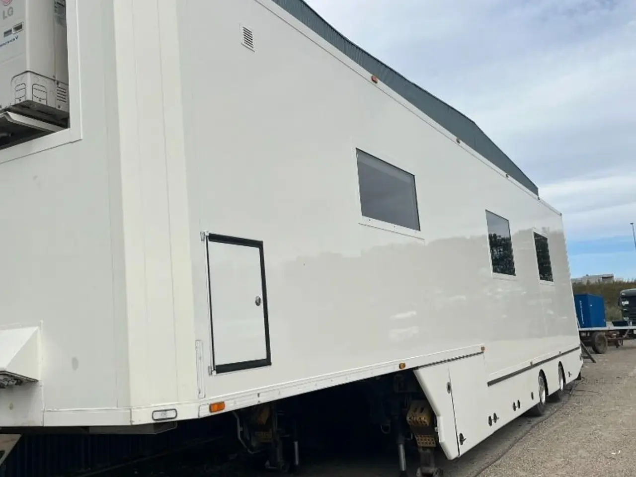 Billede 2 - HMK S 43014 - MST 14/2 Expandable klinik trailer