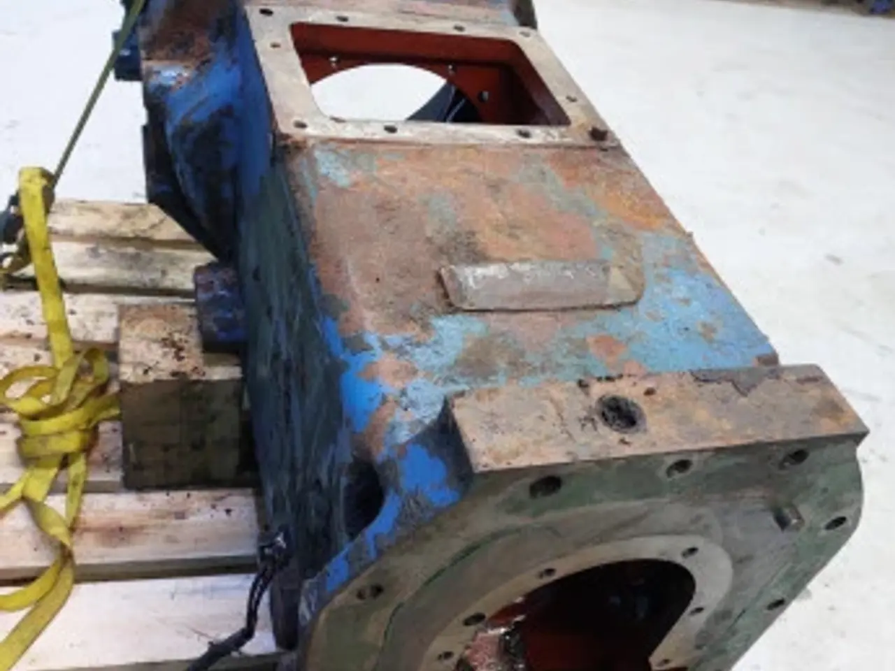 Billede 18 - New Holland 6640 Gearkasse Hus 81872742