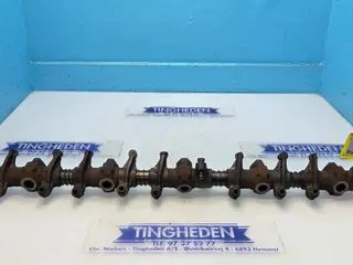 Ford 401 Vippeaksel D5NN6563A