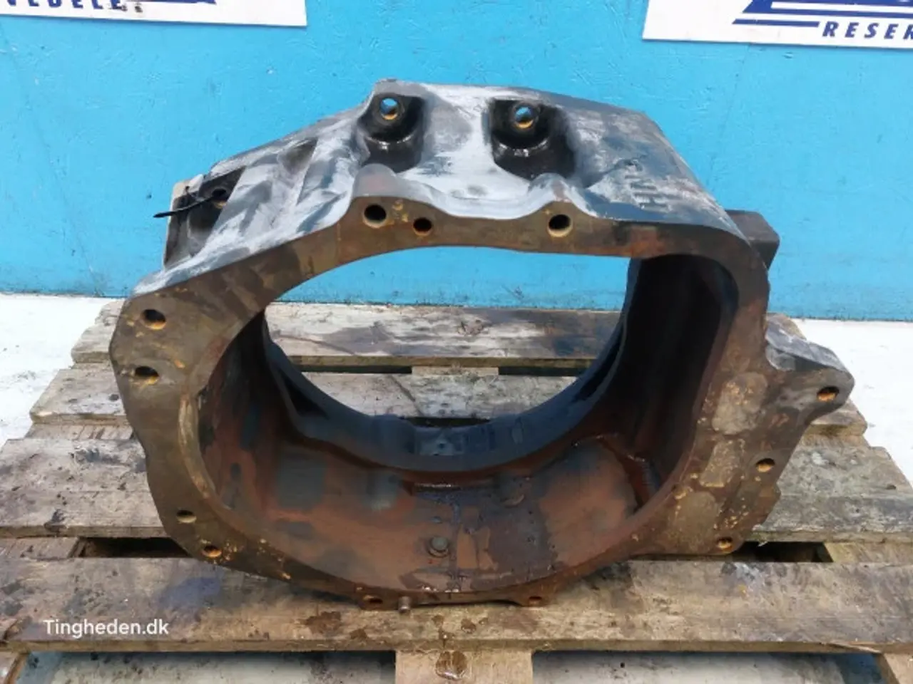 Billede 2 - New Holland T6 Afstandsstykke 47556462