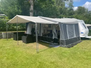 Særdeles velholdt solsejl