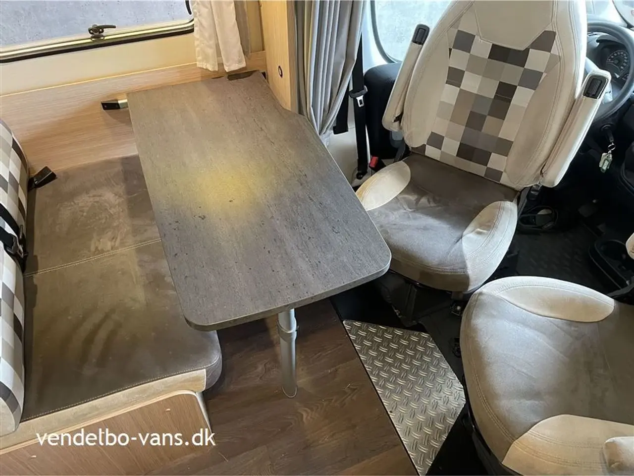 Billede 8 - 2018 - SunLight T 58 Nem og handy lige under 6 meter