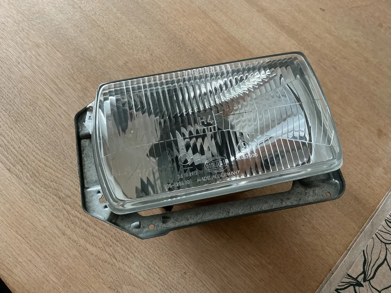 Billede 3 - Hella forlygte vw Passat fra 73 til 80 