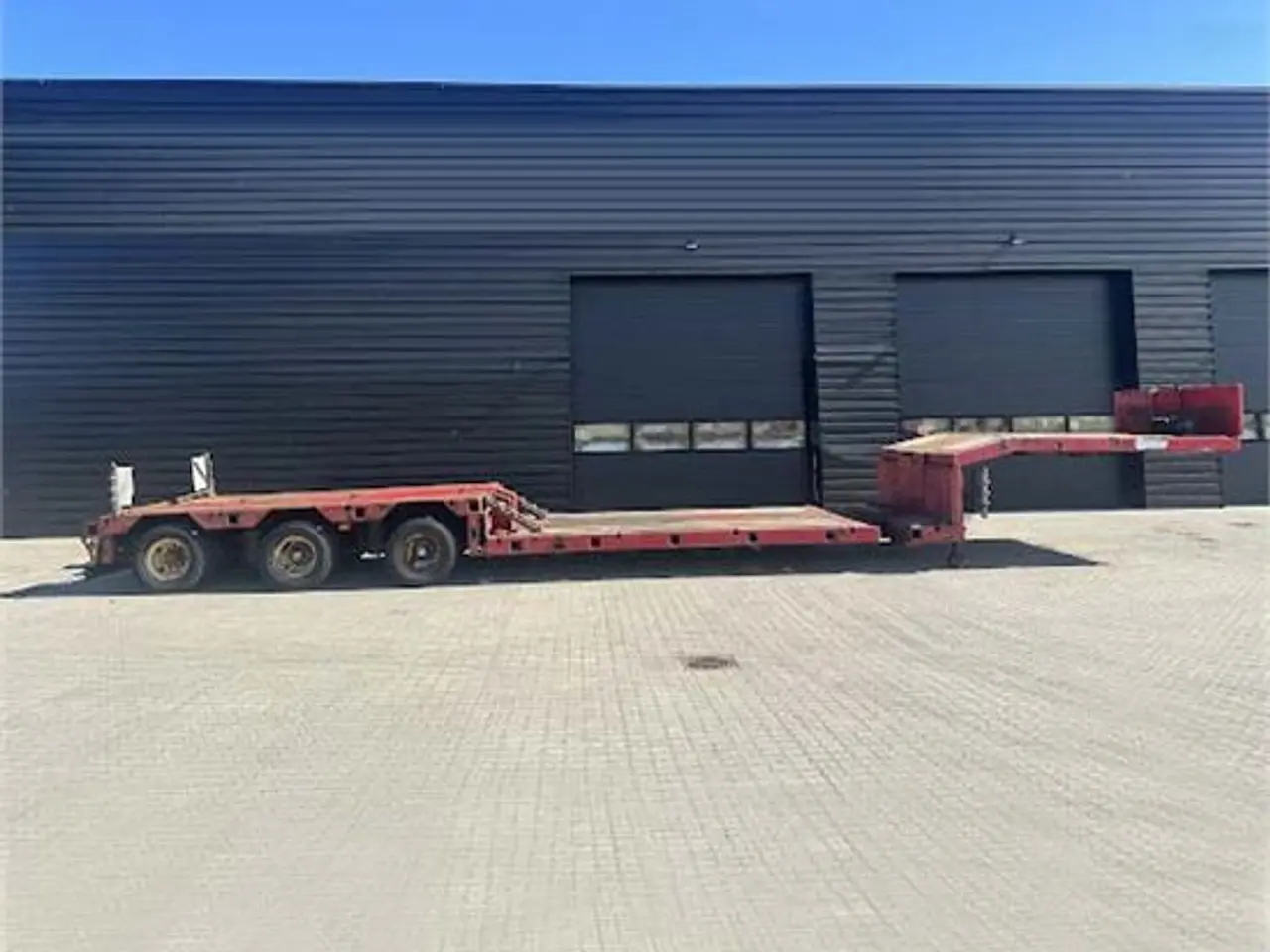 Billede 1 - Doll Low loader - with pull-out extension