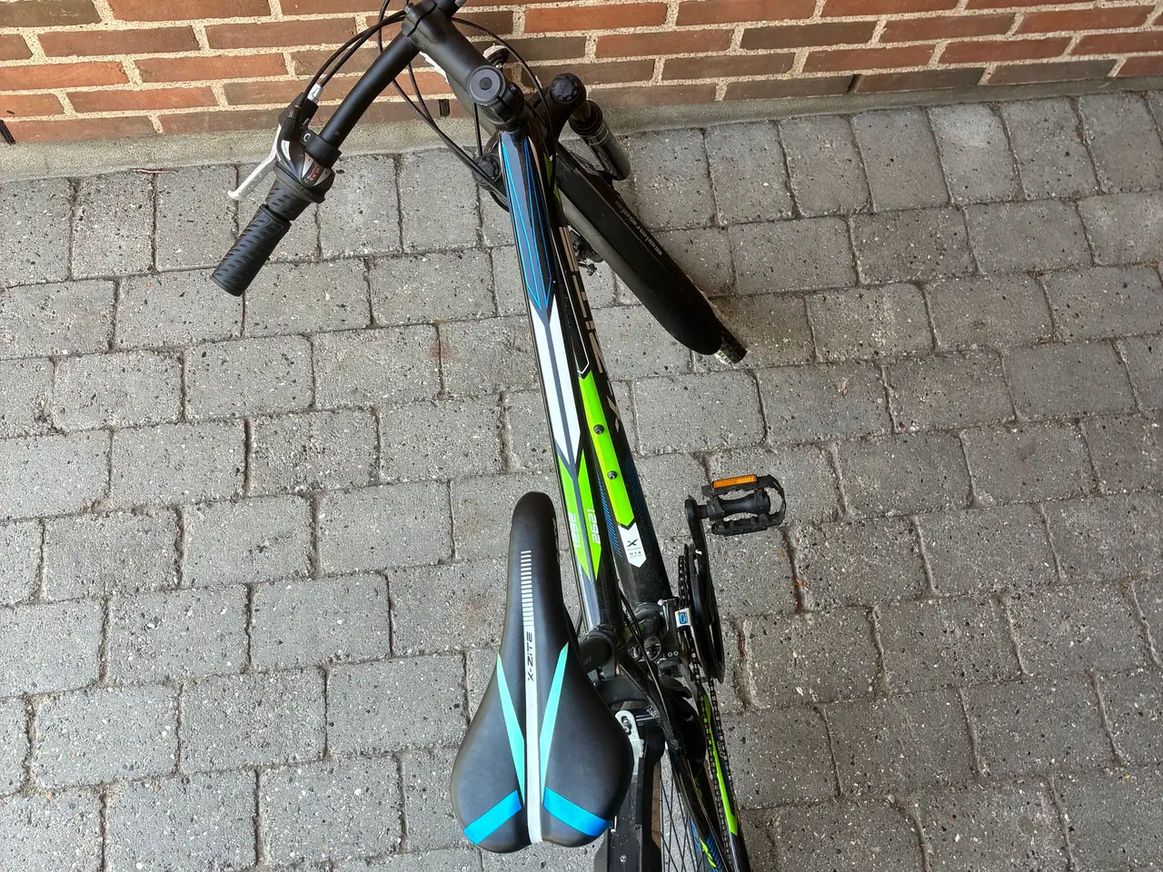 Billede 4 - Næste ny cykel. Ikke brugt mange gange.