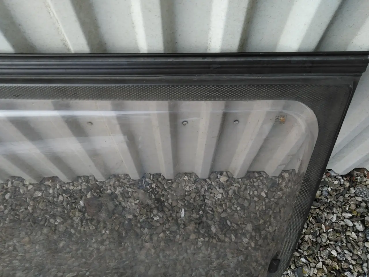 Billede 3 - Sidevindue fra LMC Campingvogn