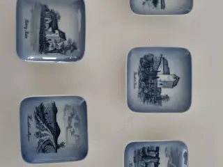 Royal Copenhagen mini platter