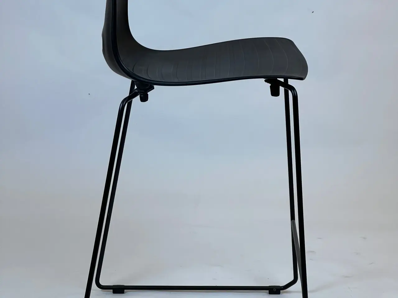 Billede 5 - Labofa Groovy Barstol – Sort SH 66 cm