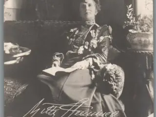 Betty Hennings - Postkort - Brugt