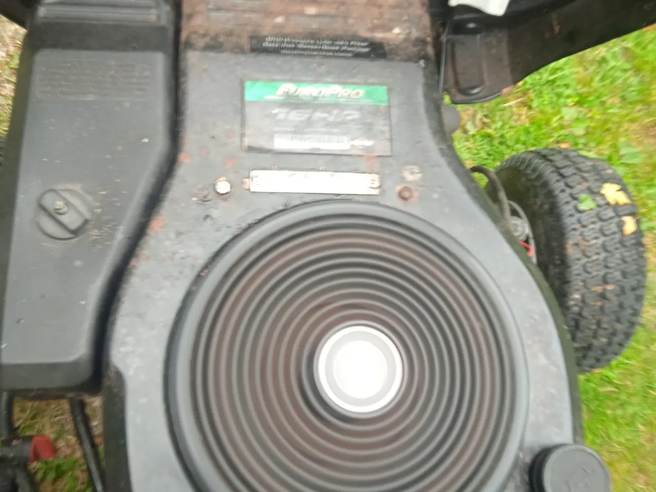 Billede 6 - Stiga Havetraktor med opsamler 16 HK