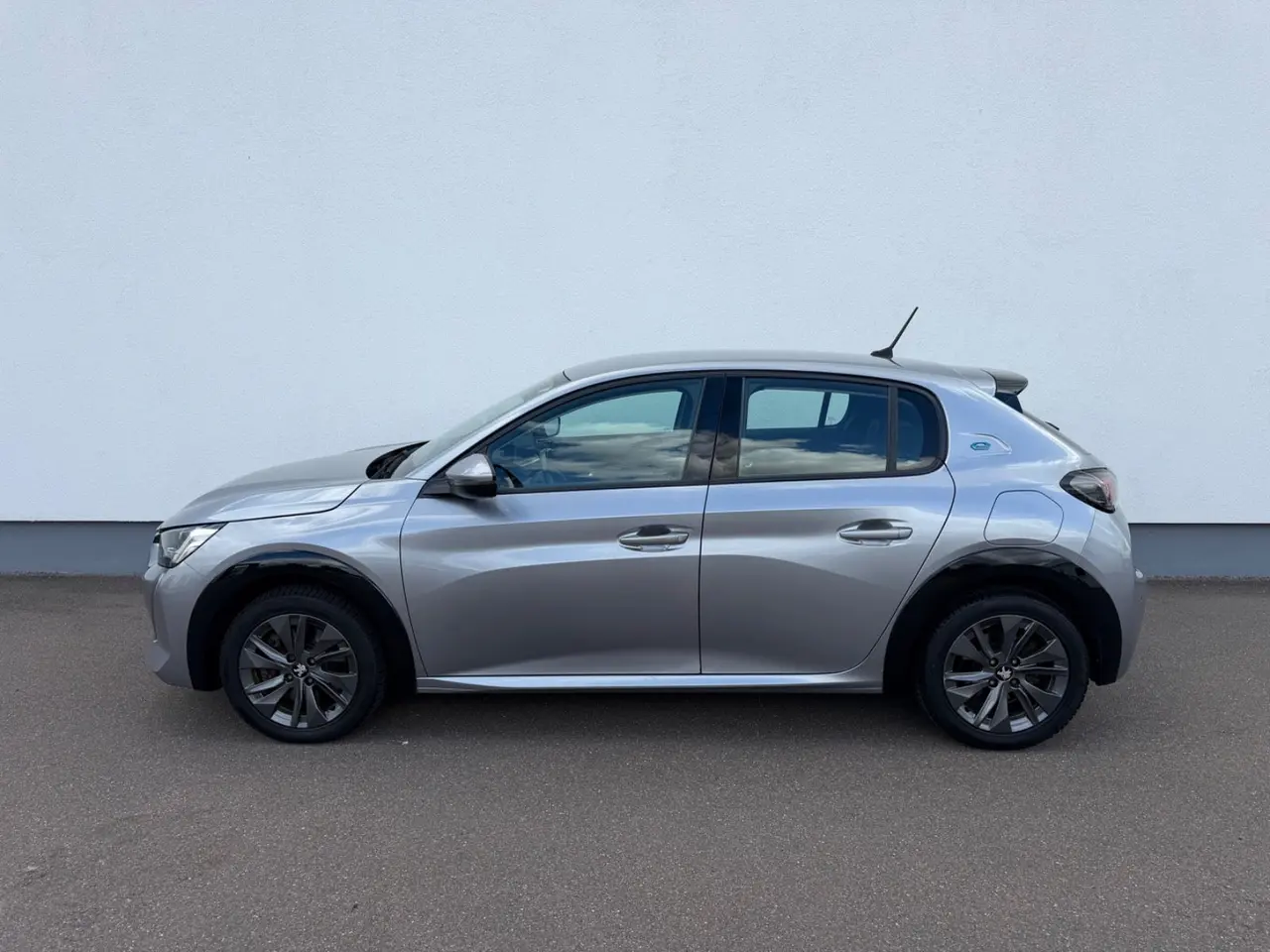 Billede 9 - Peugeot e-208 50 Allure