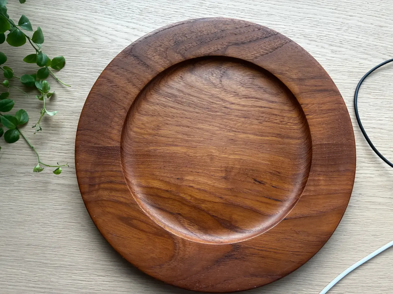 Billede 4 - 7 stk. teak dækketallerkner,  "Wiggers Denmark"