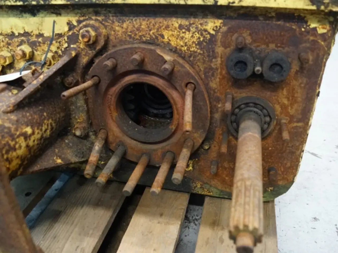 Billede 4 - New Holland 1540 Gearkasse