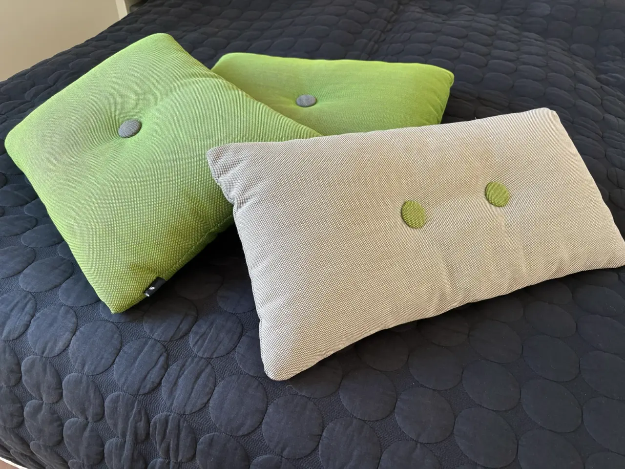 Billede 1 - Hay Dot puder