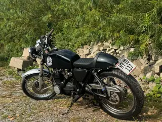 Honda 400 - café racer