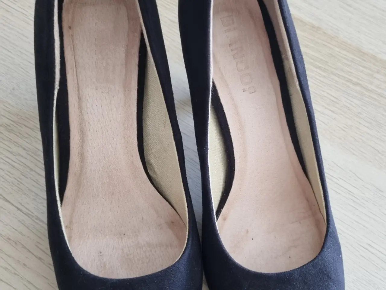 Billede 6 - Smukke klassiske sorte pumps/stiletter fra Bianco