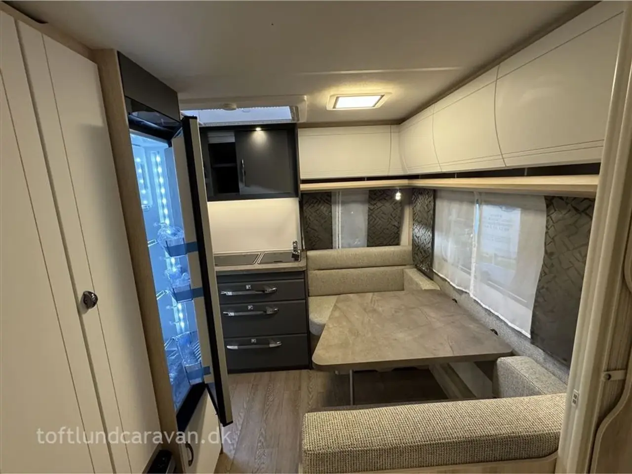 Billede 6 - 2025 - Hobby De Luxe 400 SFE   Sønderjyllands aut. HOBBY forhandler. NY 2025 MODEL NU PÅ LAGER TIL OMGÅENDE LEVERING.