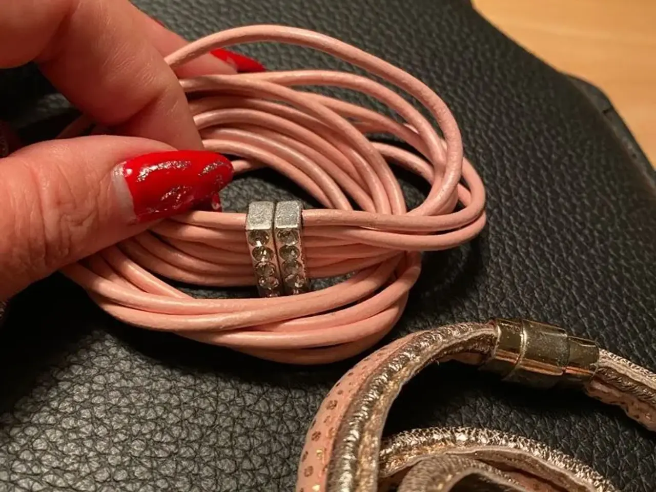 Billede 4 - Flotte nye armbånd