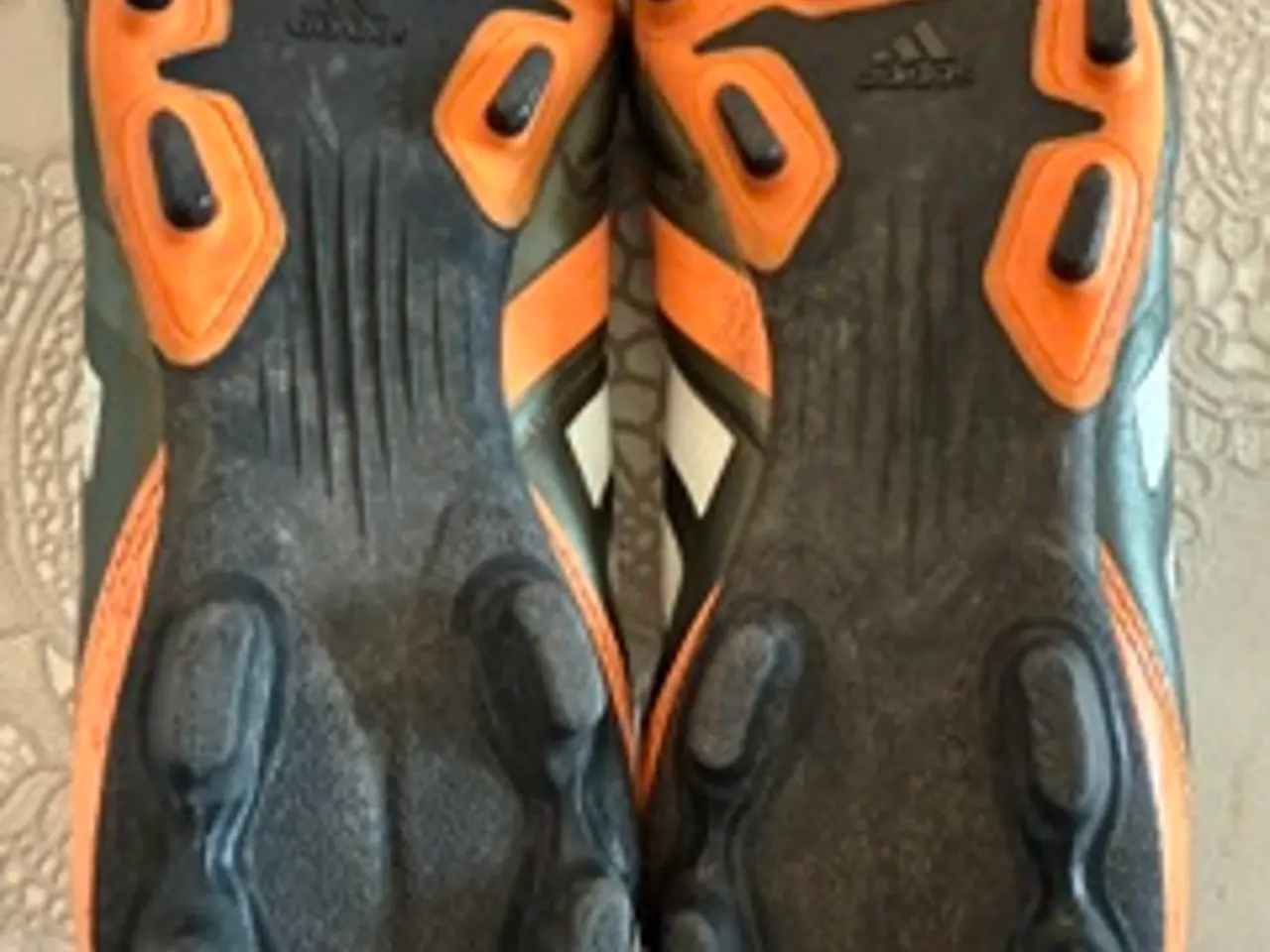 Billede 3 - Adidas fodboldsko str 34