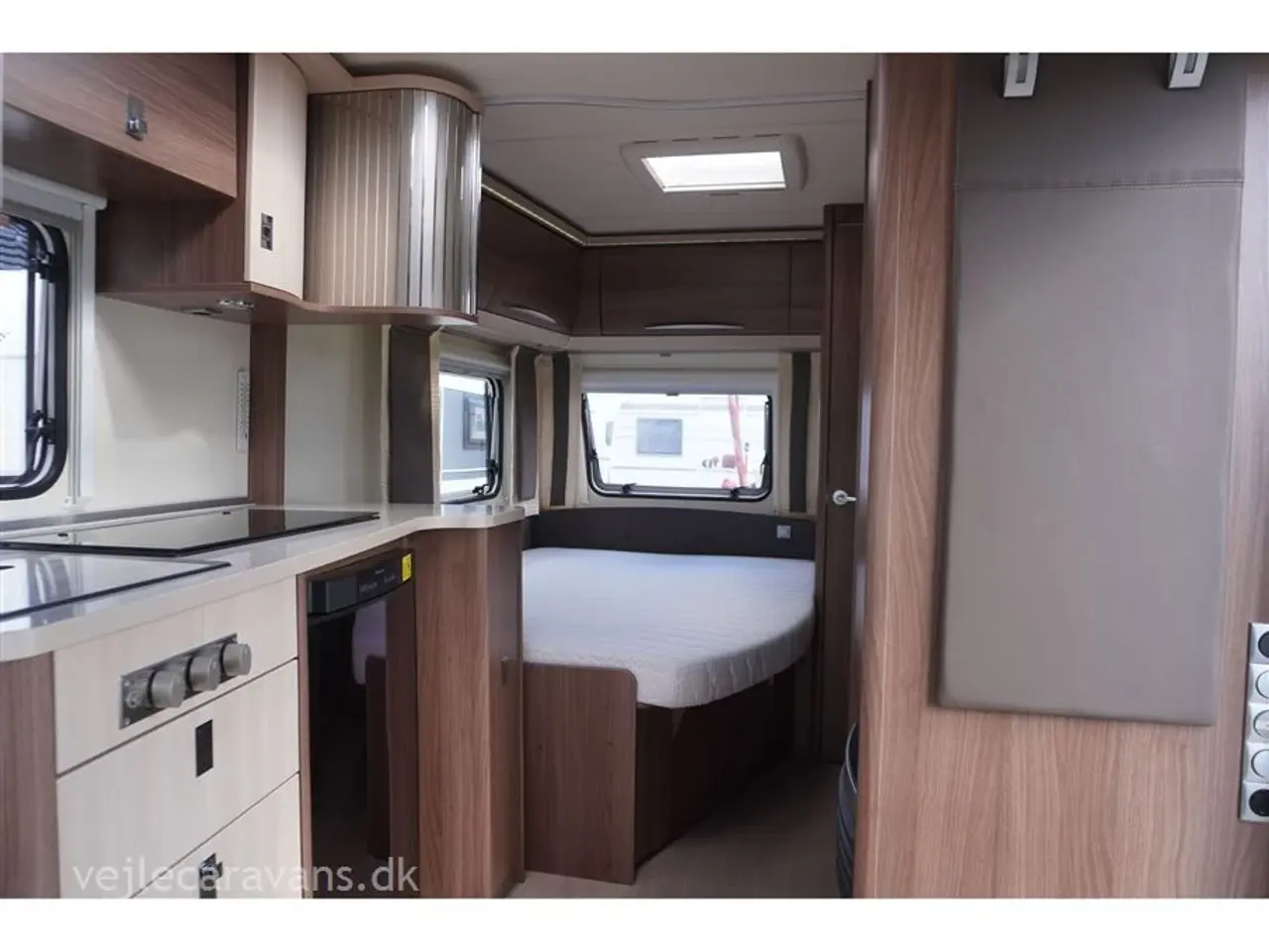 Billede 17 - 2015 - Bürstner Averso "55 YEARS" 460 TS