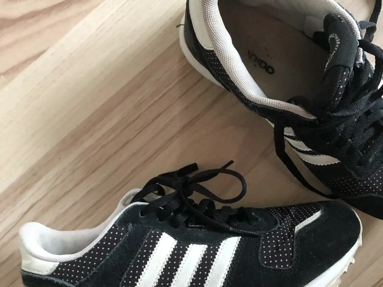 Billede 1 - Adidas sko