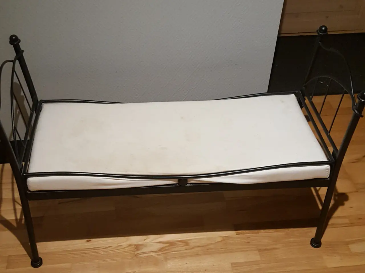 Billede 1 - bænk