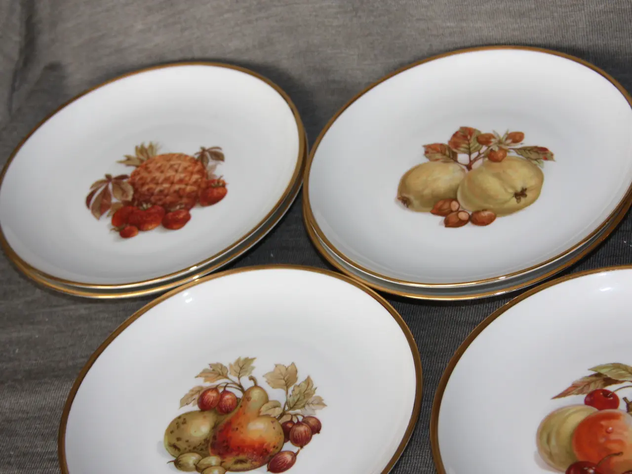 Billede 2 - Lyngby Danild Ildfast tallerken diam. 16,5 cm.