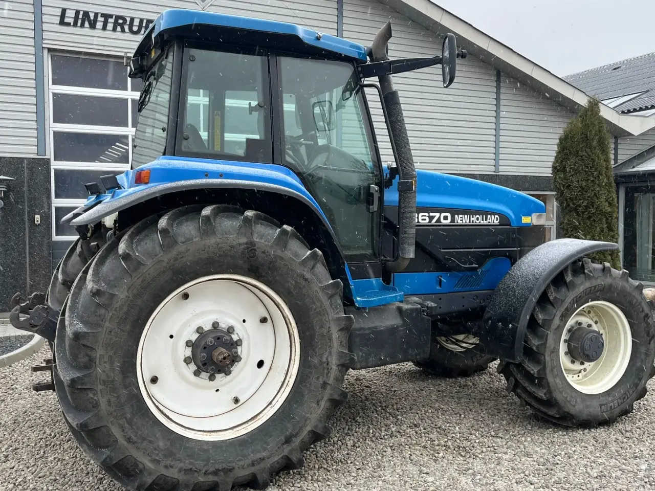 Billede 13 - New Holland 8670 SuperSteer og frontlift