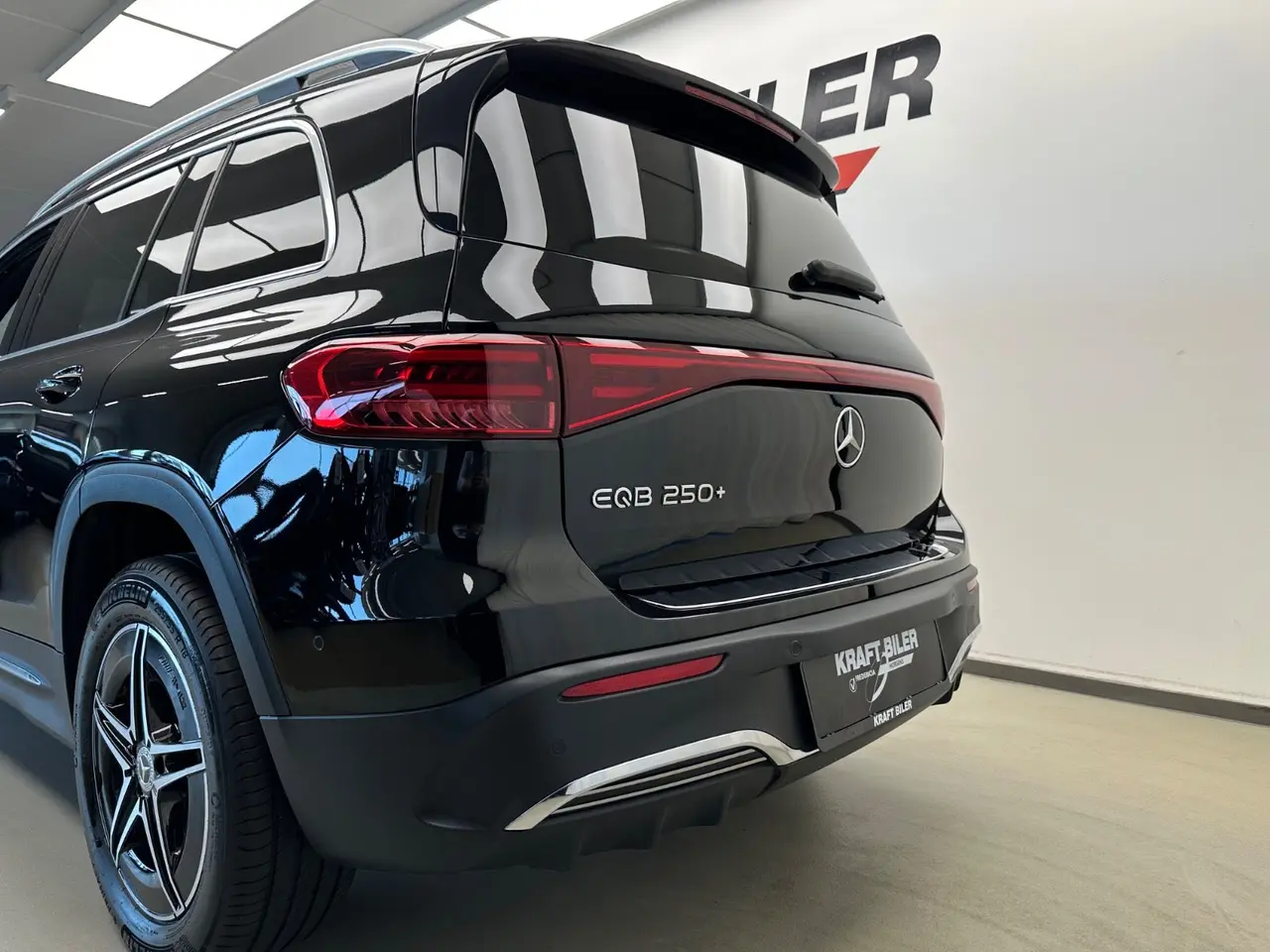 Billede 4 - Mercedes EQB250+ AMG Line 7prs
