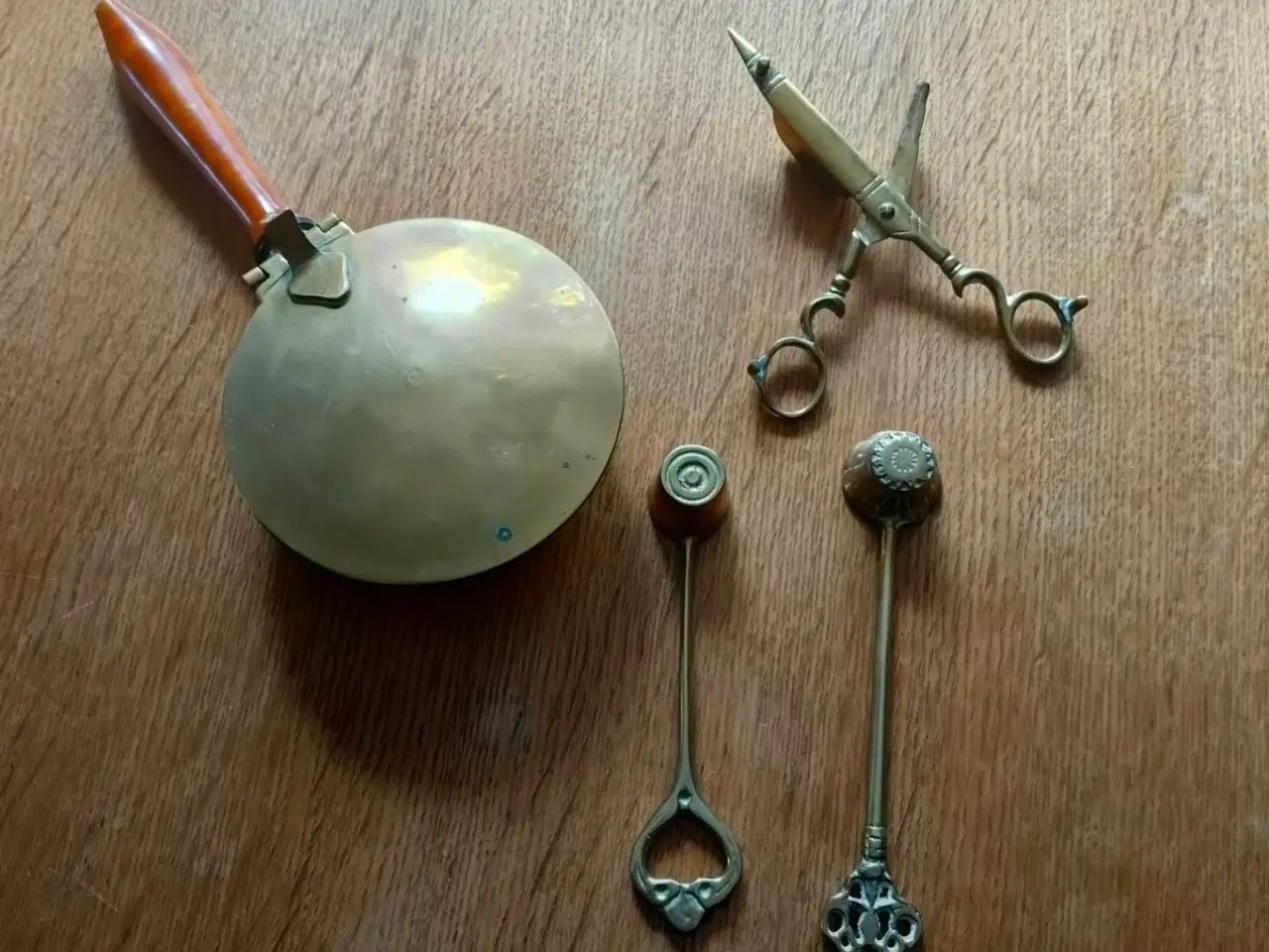 Billede 1 - 🕯️ Vintage messing og antik pynt