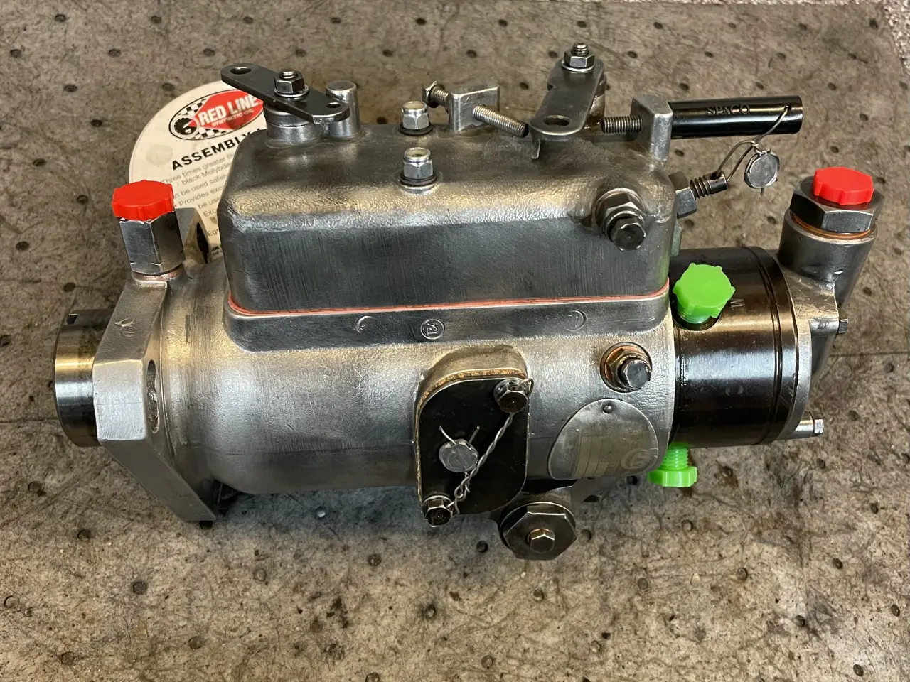 Billede 1 - MF 135 CAV. Pumpe.