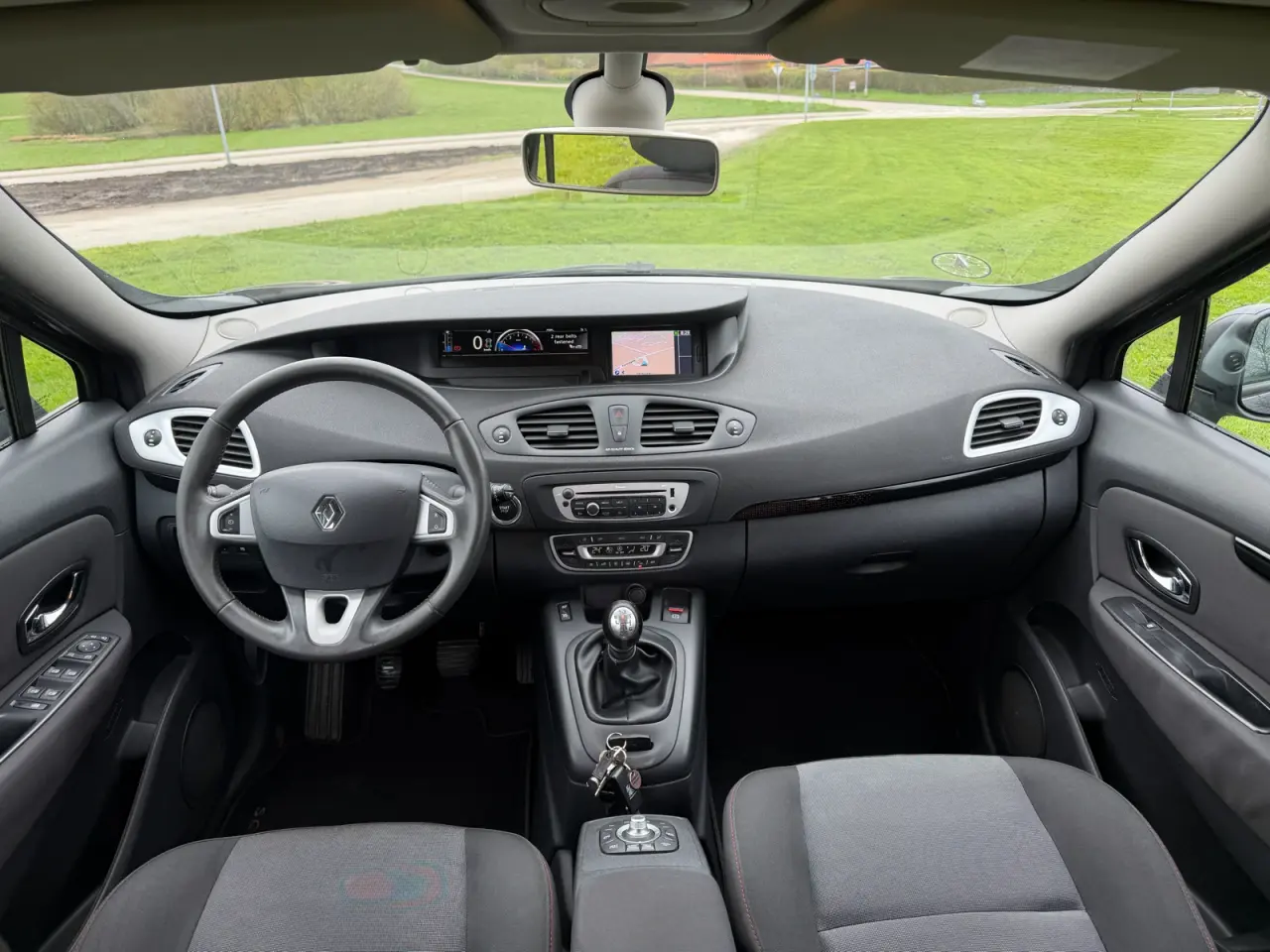 Billede 10 - Renault Grand Scenic 7 Pers Nysynet