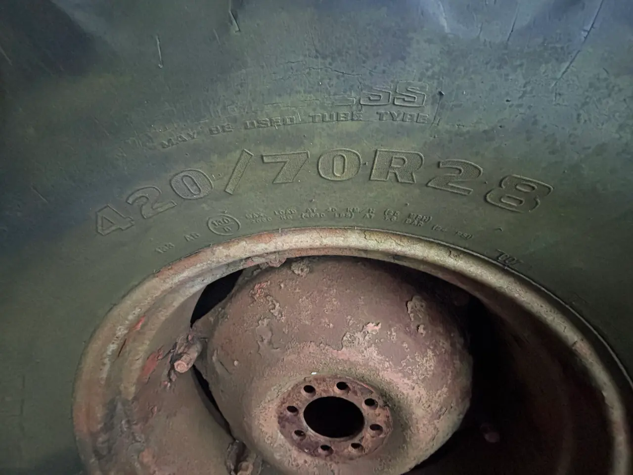 Billede 2 - Traktordæk, Goodyear, DT810, 420 70 28