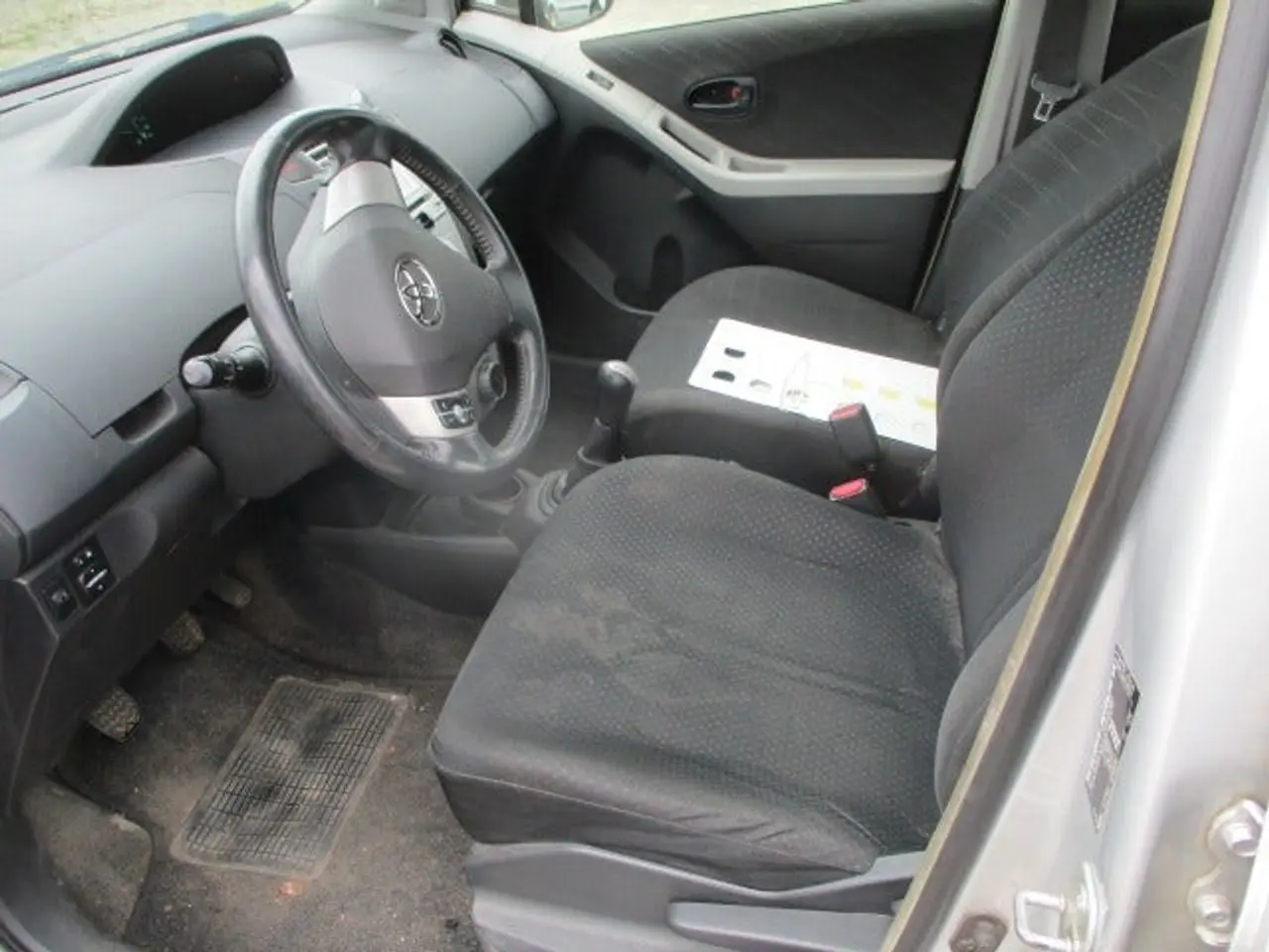 Billede 7 - Toyota Yaris 1,0 Luna