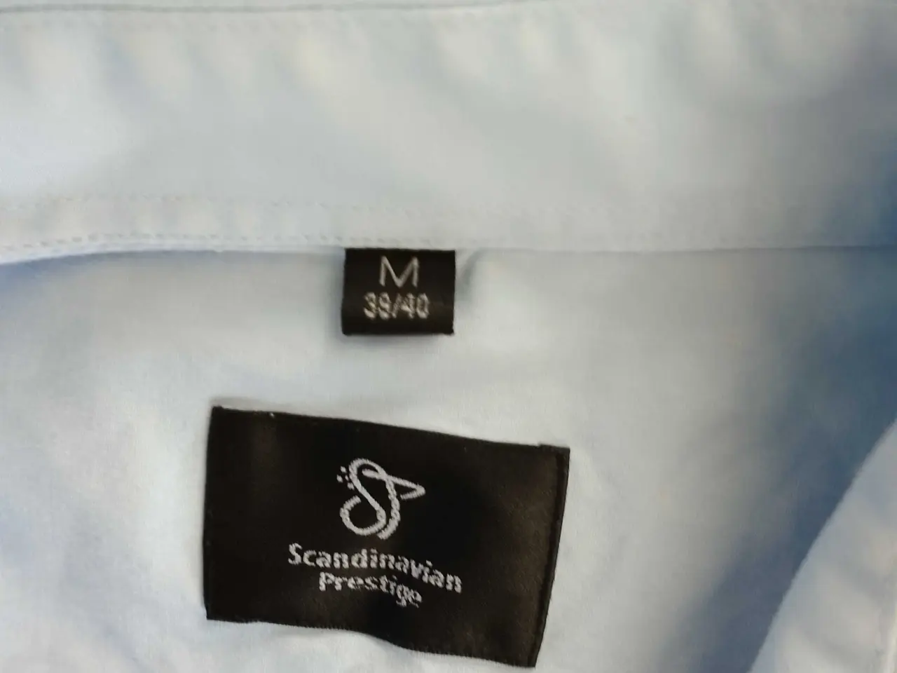 Billede 2 - Scandinavian Prestige skjorte str m 