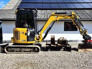 CAT 302.7CR / rotortilt med klo / smøreanlæg / lavt timetal / skovlsæt