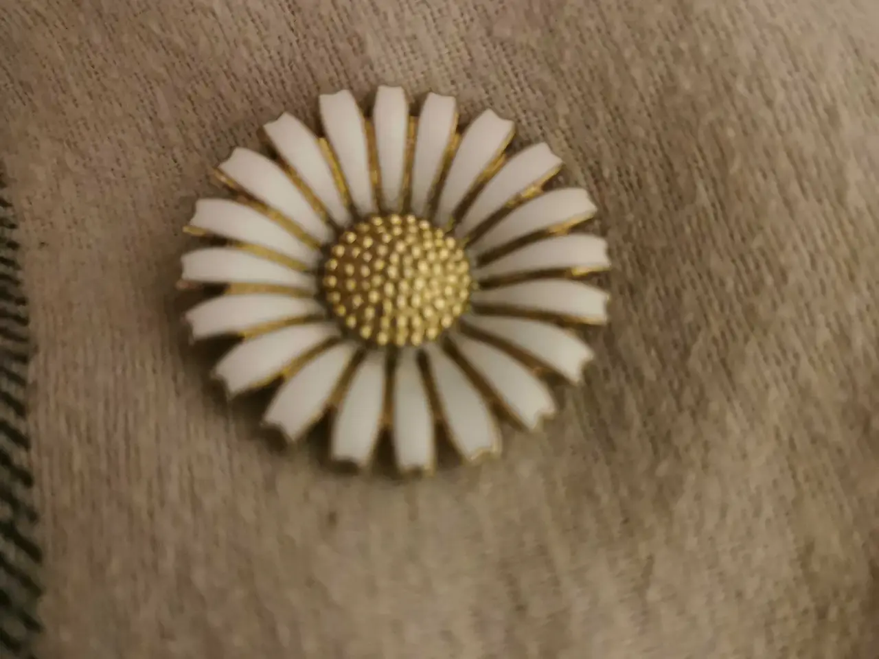 Billede 1 - Marguerit broche 