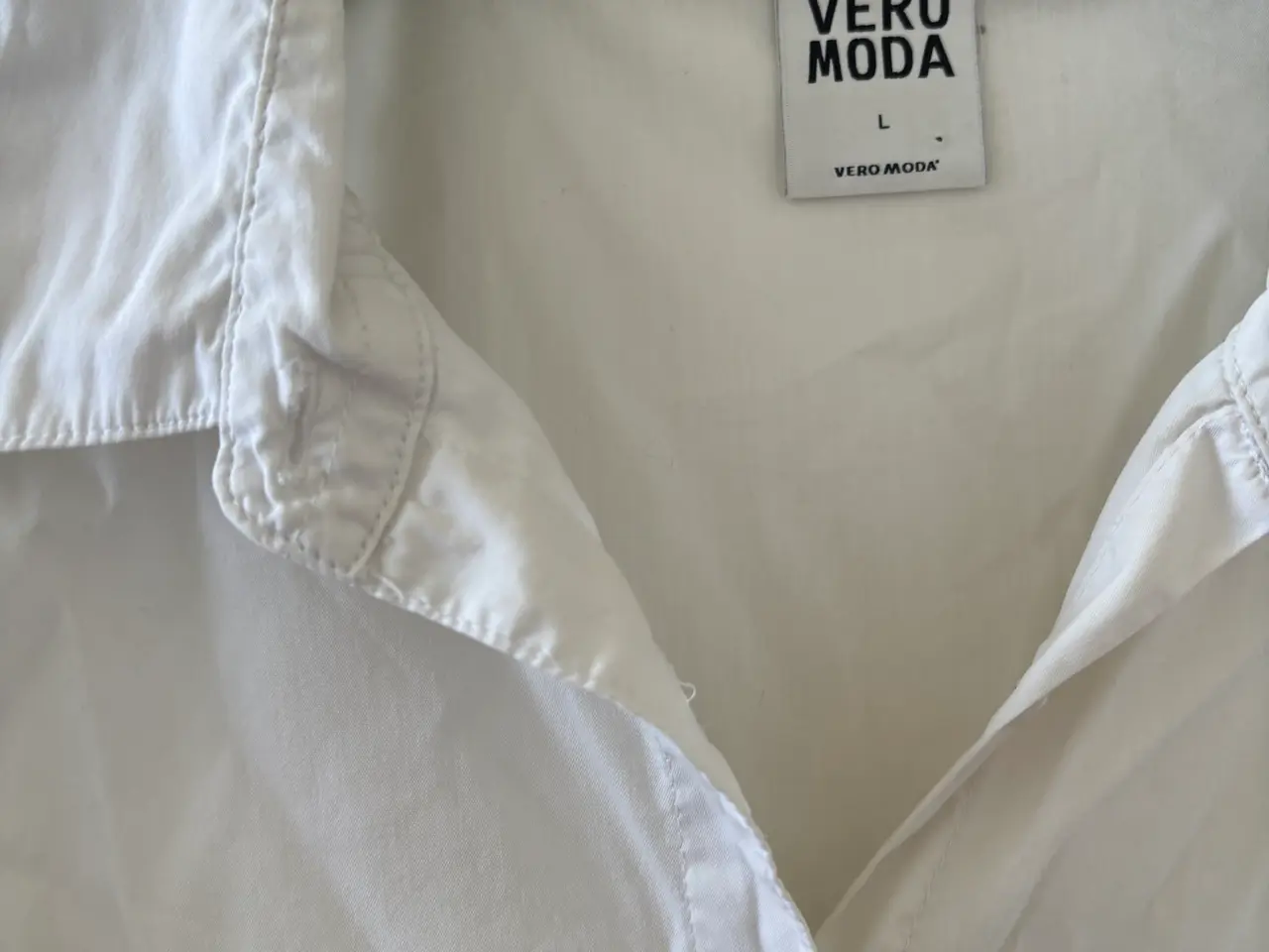 Billede 2 - Vero moda skjorte