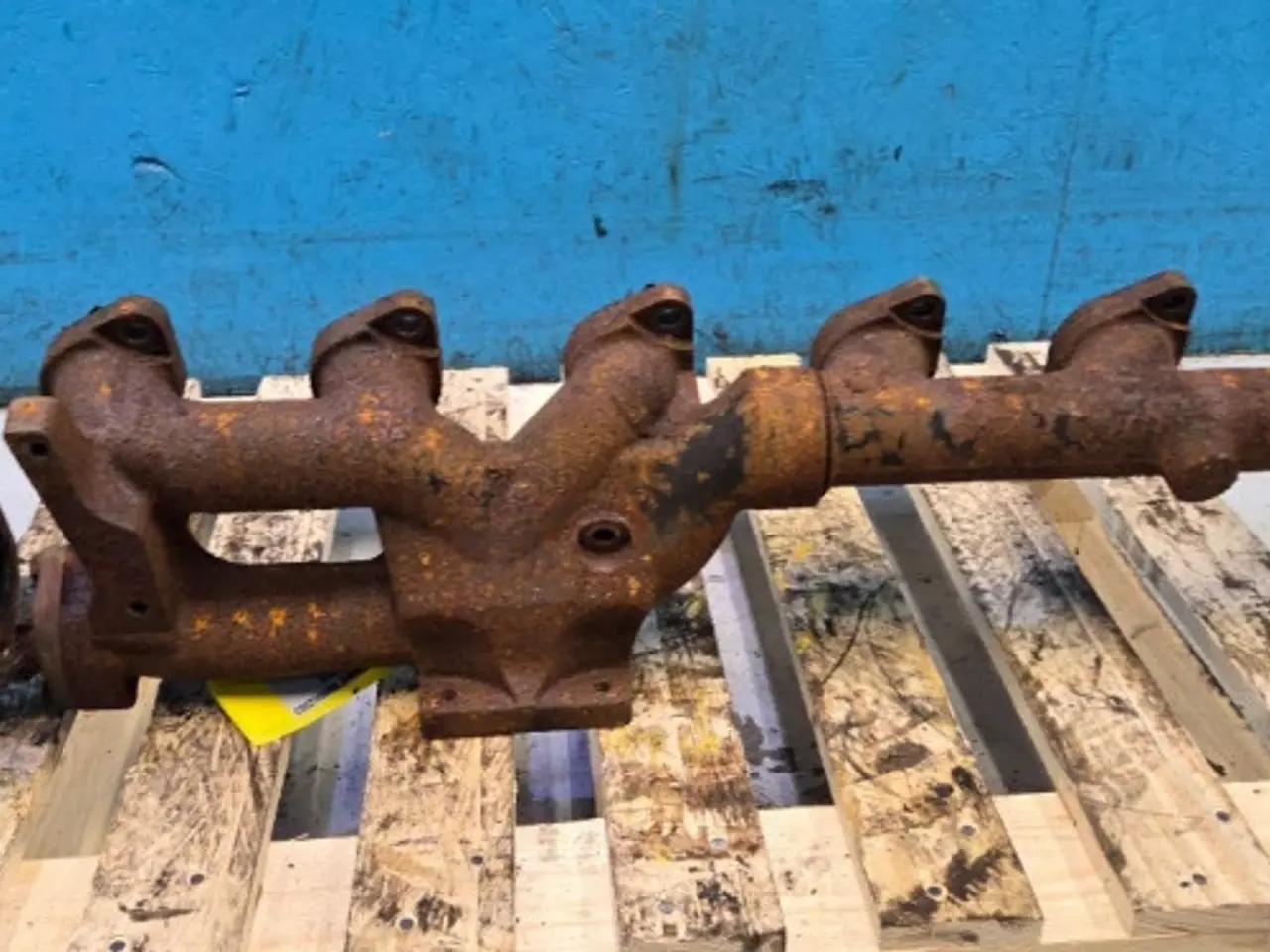 Billede 10 - John Deere 6090HZ003 Udstødningsmanifold R519687