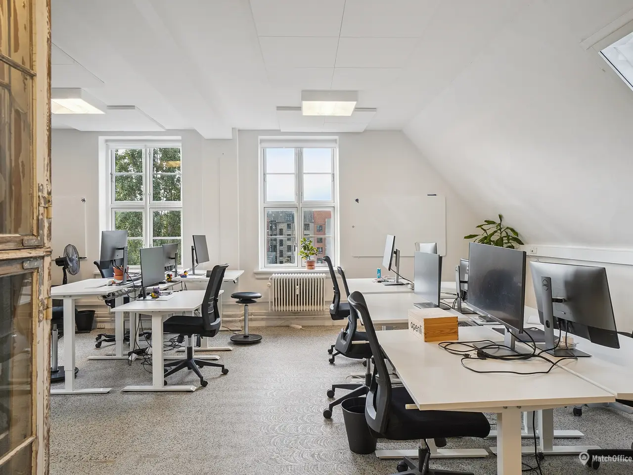 Billede 5 - Lyst og funktionelt kontor