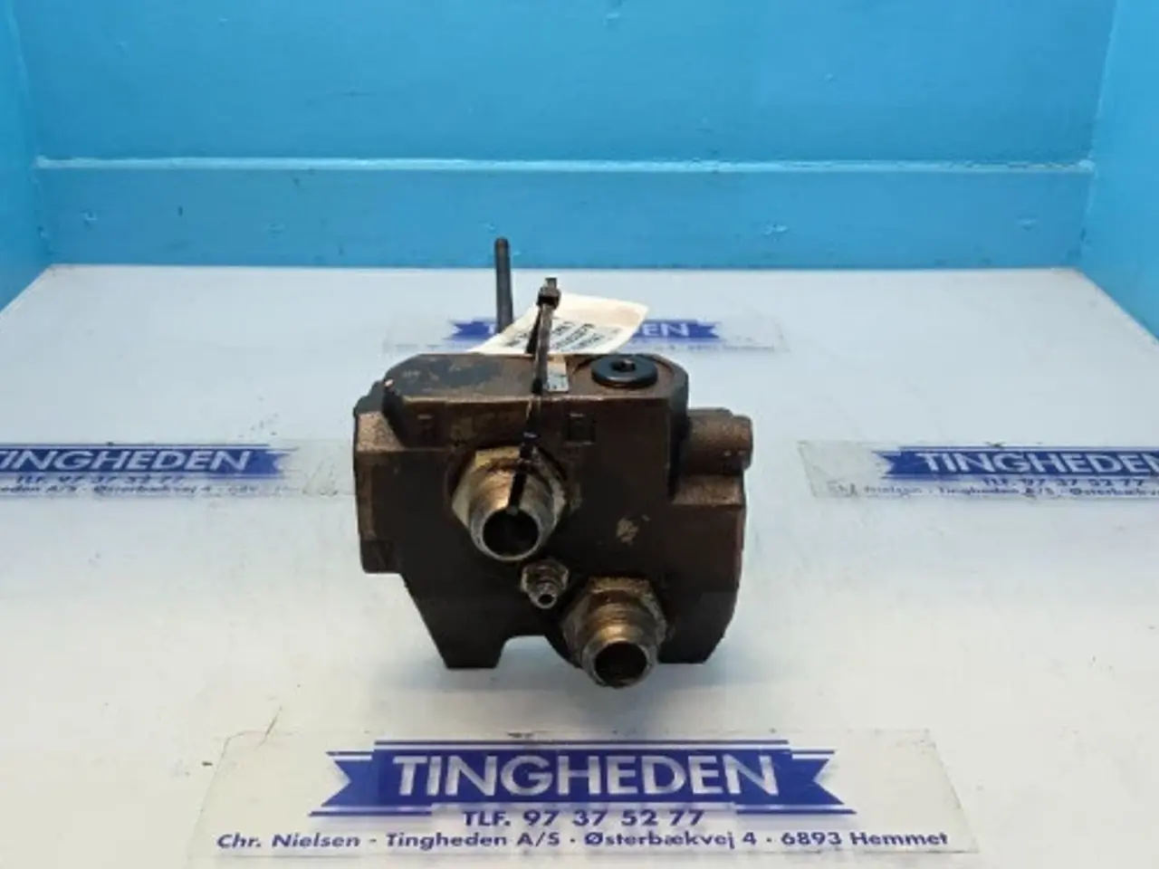 Billede 1 - Massey Ferguson 6290 Hydraulikventil 3796110M1