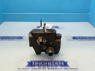Massey Ferguson 6290 Hydraulikventil 3796110M1