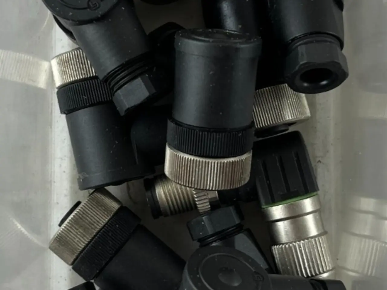 Billede 1 - M12 90° Angled Field Wireable Connectors parti