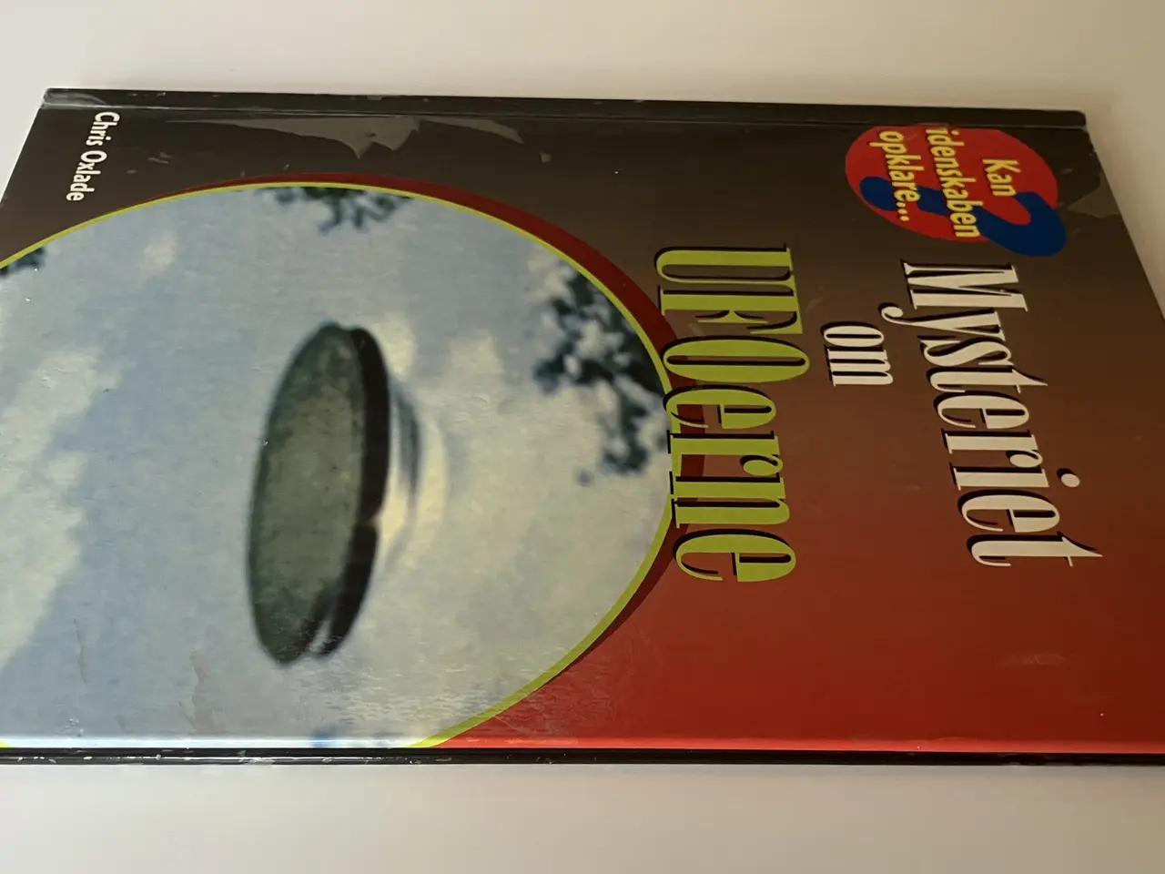 Billede 5 - Mysteriet om UFOerne. Af Chris Oxlade