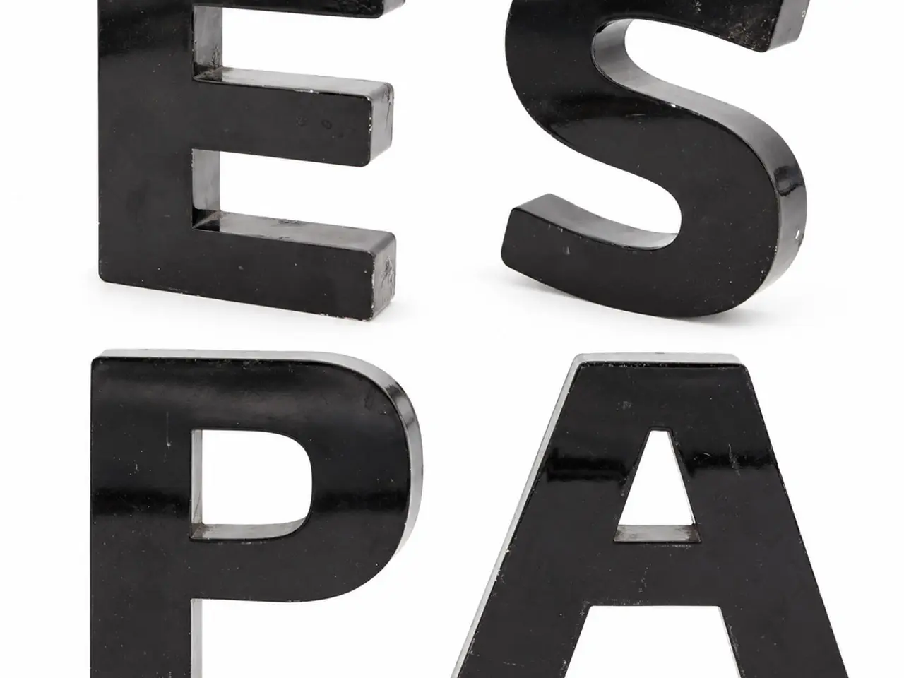 Billede 1 - Sorte facadebogstaver i aluminium – E, S, A og P