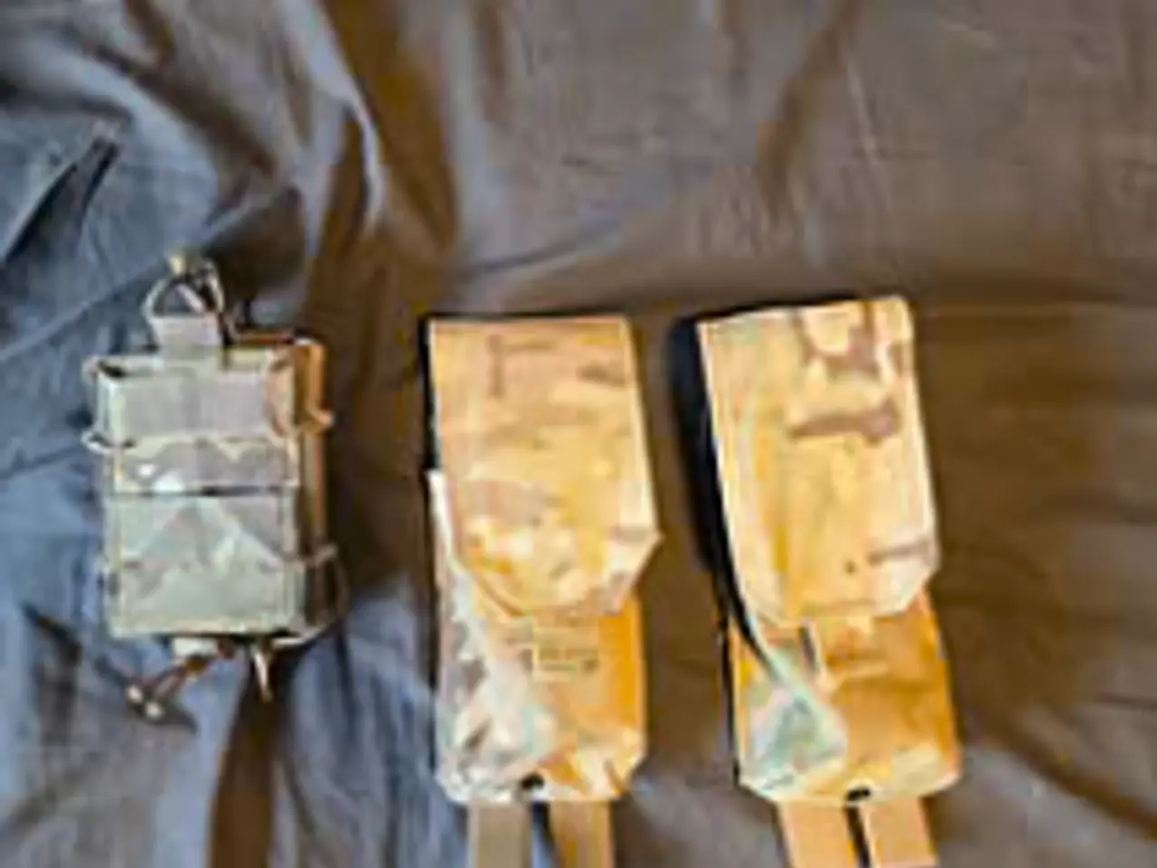 Billede 1 - Militær Magasin holder
